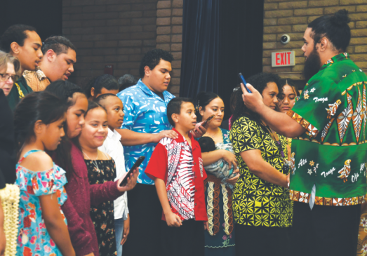 <p>Church members representing both Tongan and Samoan heritage contributed their vocal talents to the convocation.</p><p>Miembros de la Iglesia que representan tanto la cultura Tonga como la de Samoa contribuyeron con sus talentos vocales a la convocatoria.</p>